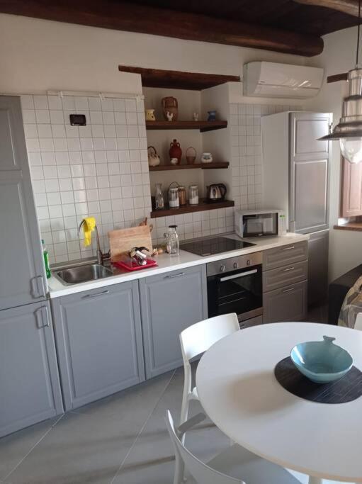Willa Casa Torre Con Terrazza Panoramica Futani Zewnętrze zdjęcie